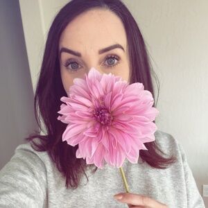Meet your Posher, Nikki